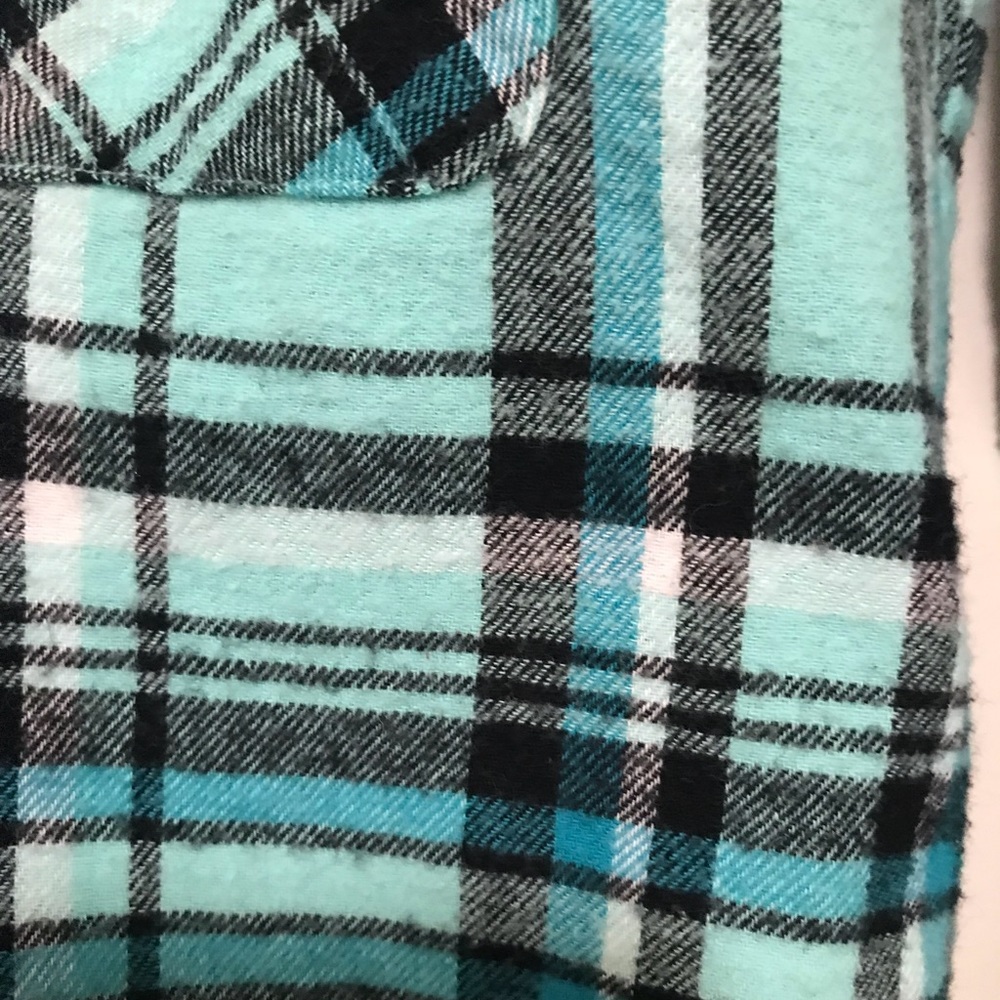 Shirt - Picture 2 of 2